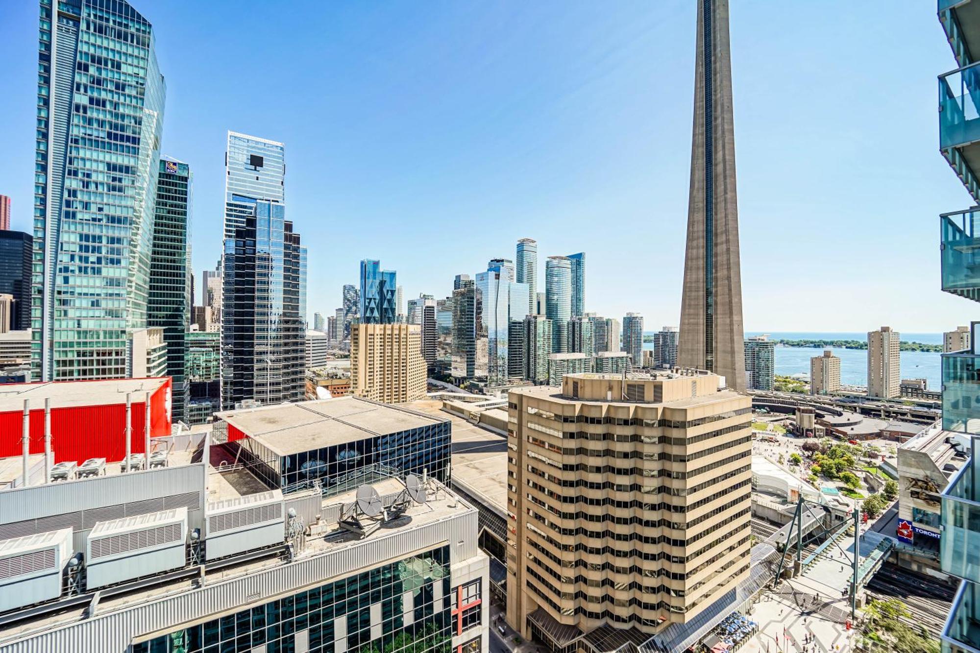 Chol Furnished Suites Heart Of Downtown Toronto, 2 Beds, Free Parking, Cn Tower View Extérieur photo
